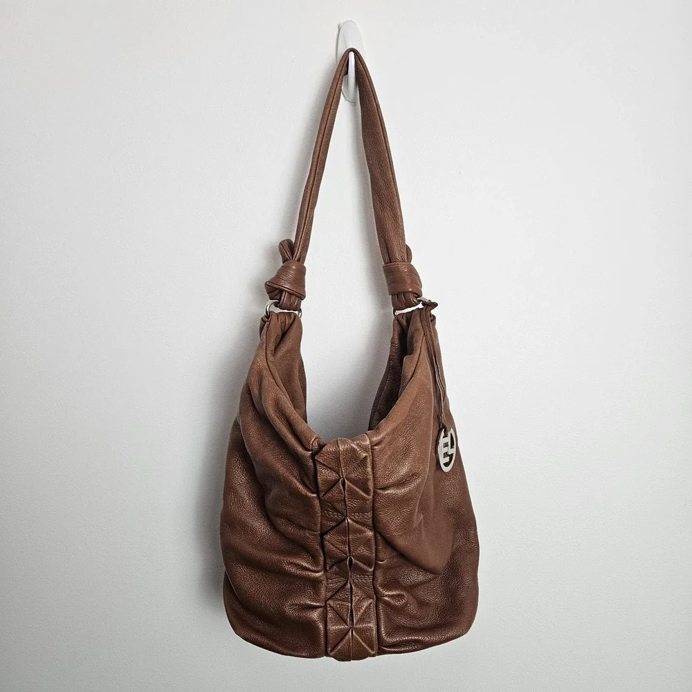 Elliott‎ Lucca Shoulder Bag Hobo Purse Brown Pebbled Leather Knot Ruched Front